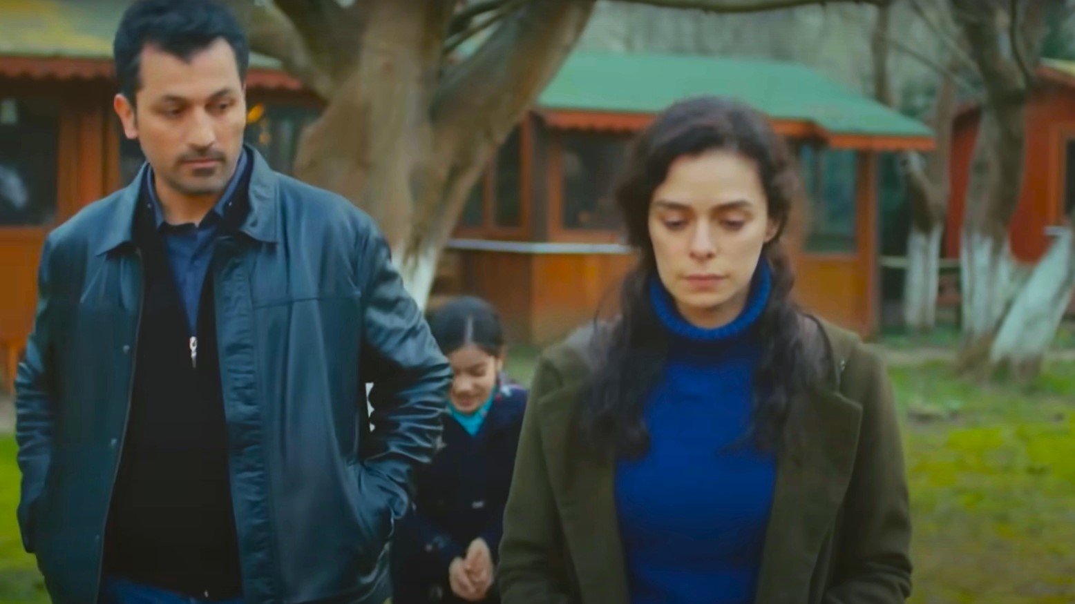 Şirin rifiuta il trapianto, Suat nasconde Julide, La forza di una donna - riassunto puntata 19